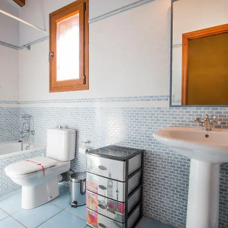 Bou - Plusholidays *