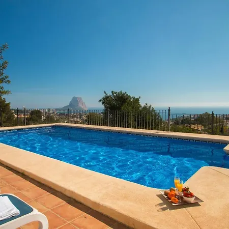 Bou - Plusholidays Villa